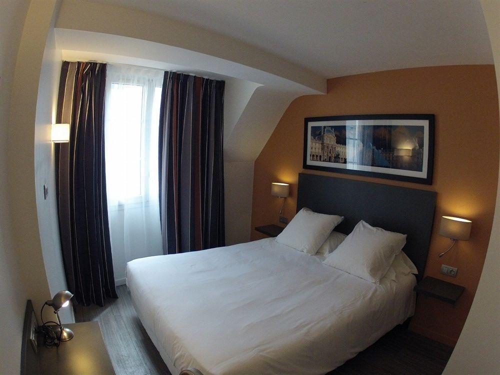 Hotel Louvre Richelieu París